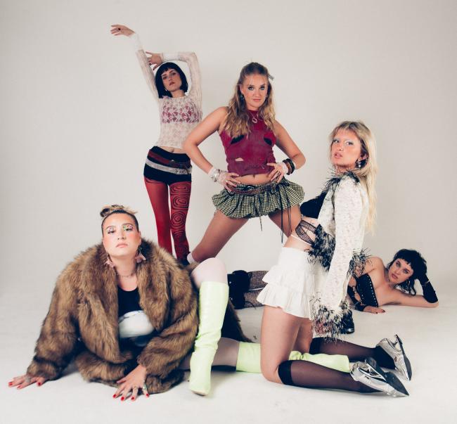 GIRL GROUP | REPORTÉ