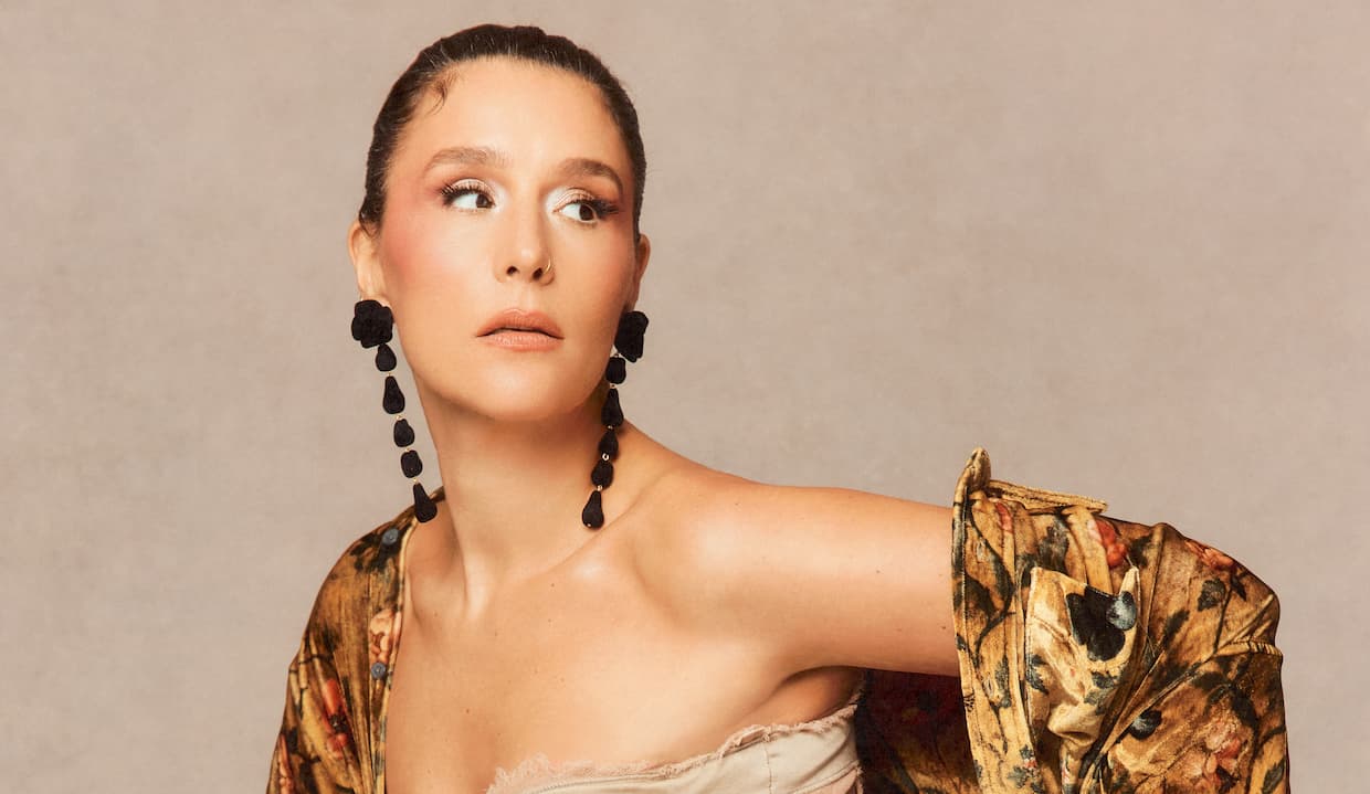 Jessie Ware + Tsatsamis