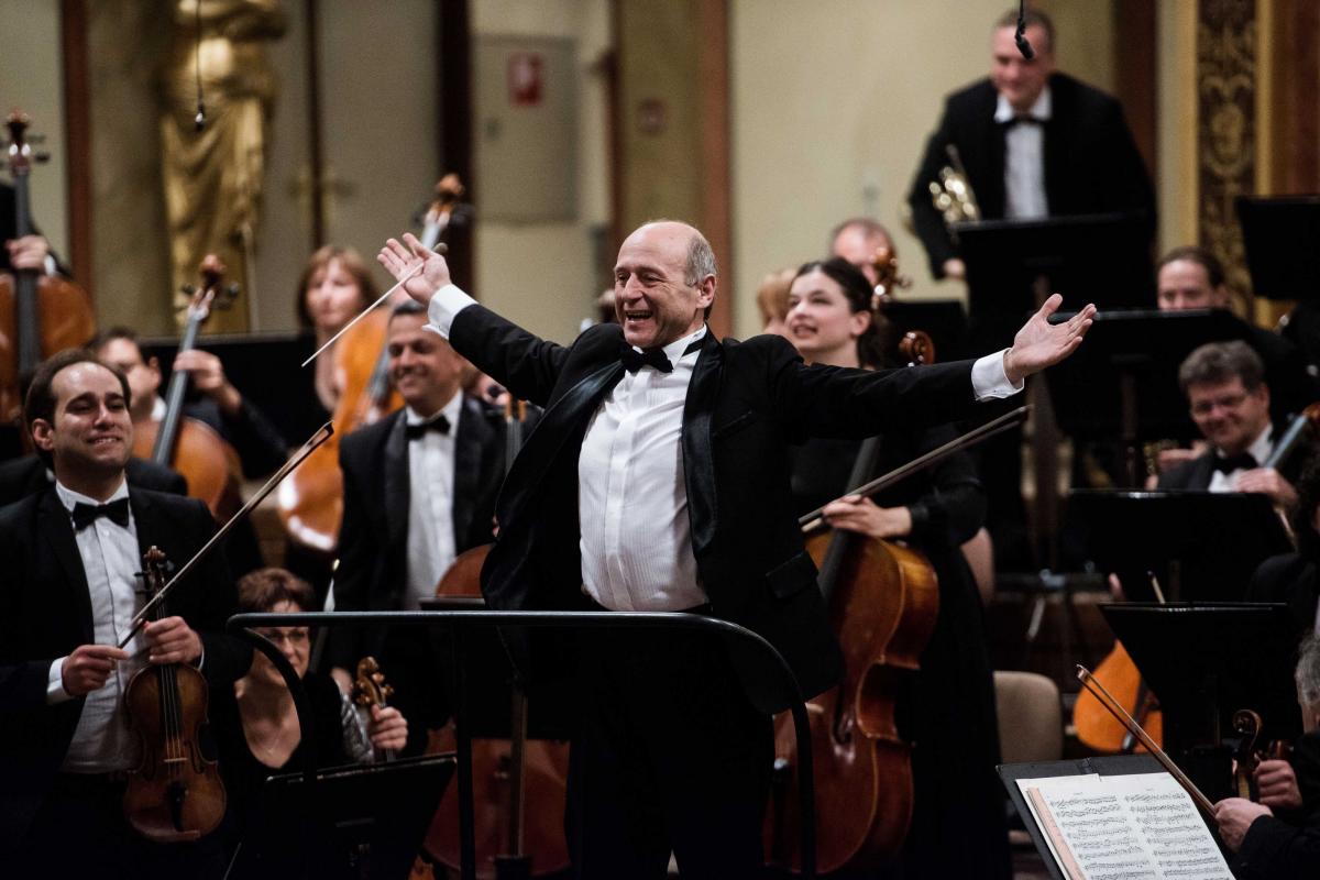 Beethoven Symphony 9