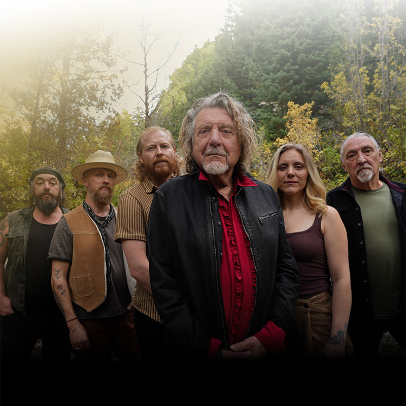 Robert Plant with Saving Grace and Suzi Dian
