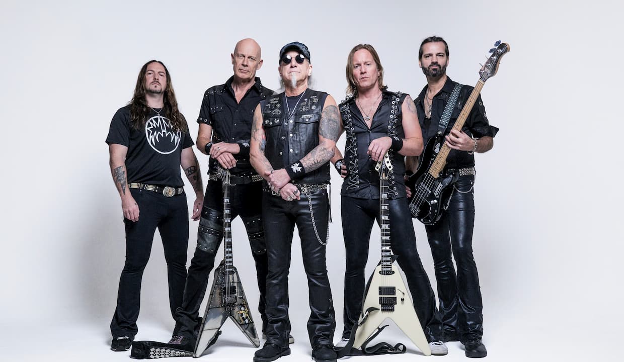 Accept + Dynazty, Tailgunner